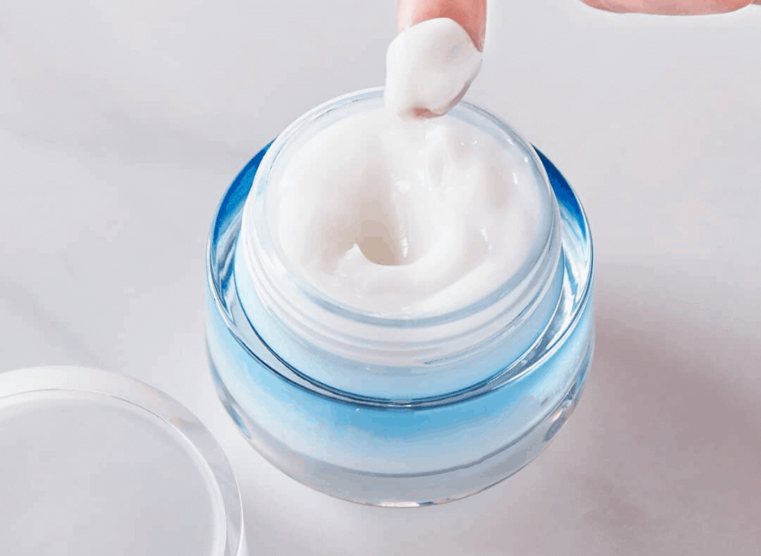 Mỹ Phẩm Dưỡng Ẩm Cho Da Khô
